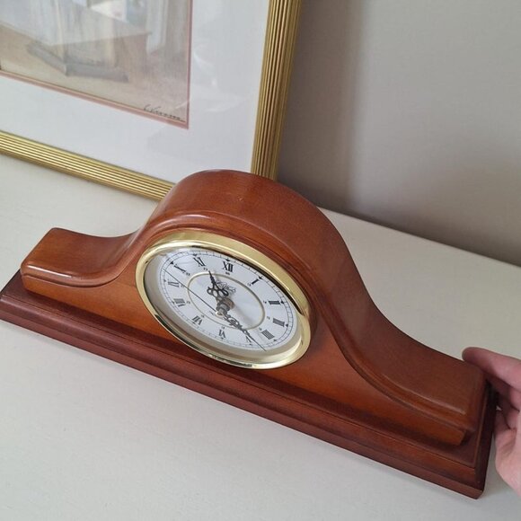 Vintage Large Wood Mantel Clock with Chime - Picture 6 of 9